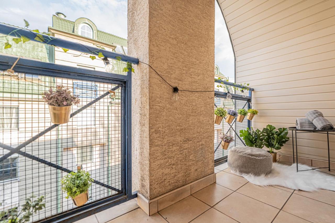 Niceone Apartment Number 7 - W Samym Centrum! فروتسواف المظهر الخارجي الصورة